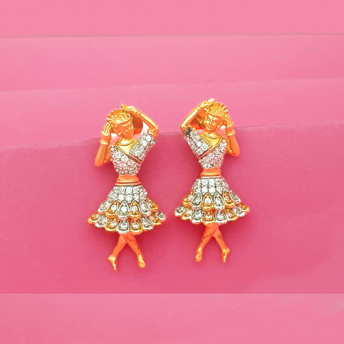 18KT GOLD DANCING DOLL WOMEN EARRING