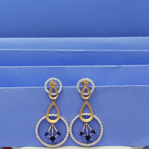 18KT GOLD ELEGANT PARTY WOMEN EARRING