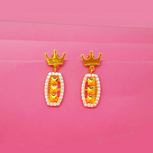 18KT Gold Crown Shaped Earring