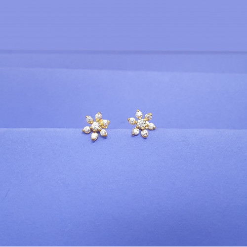 18KT GOLD ELEGANT FLOWER KIDS STUDS 