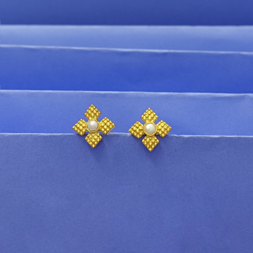 22KT GOLD PEARL UNIQUE STUDS FOR WOMEN 