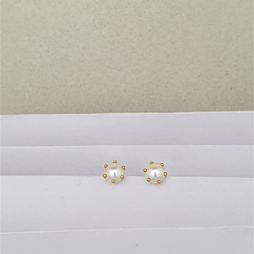 22KT GOLD PEARL WOMEN FANCT EARRING