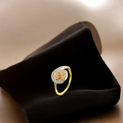 22KT GOLD ROSE WITH STONES WOMEN RING 22KT GOLD ROSE WITH STONES WOMEN RING