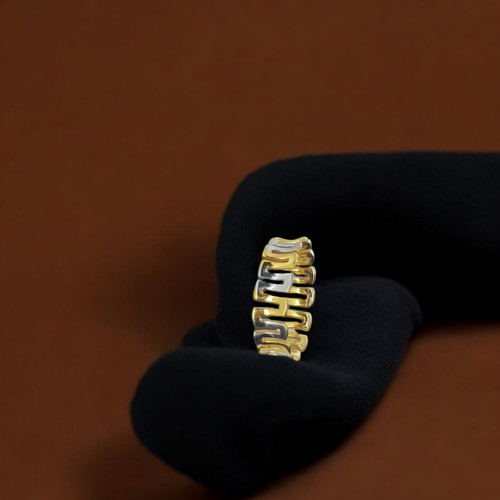 22KT GOLD TERIFIC RING