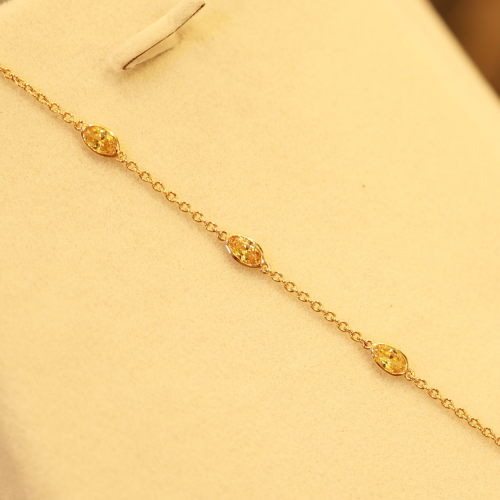 22KT Gold Sunehri Nazaara Bracelet 22KT Gold Sunehri Nazaara Bracelet