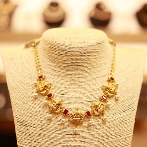 22KT Gold Avira – Temple Necklace Set 22KT Gold Avira – Temple Necklace Set