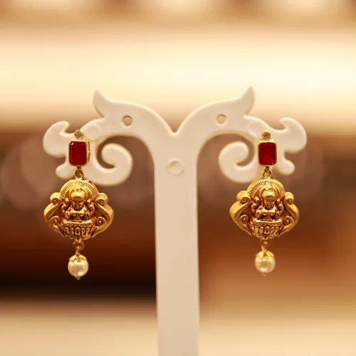 22KT Gold Avira – Temple Necklace Set