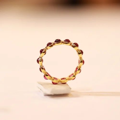 22KT Gold Crimson Orbit Ring