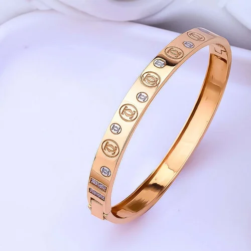 18KT Rose Gold Fancy Unique  Men's Kada