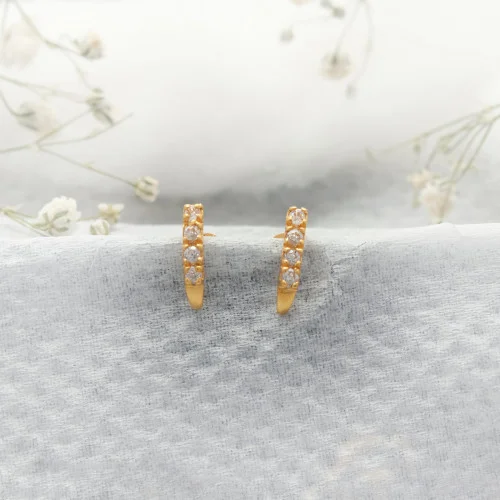 Tori 18K Gold Kids' Earrings - Gold/Pavé – 18K Gold Plated Sterling Silver,  Cubic Zirconia stones – BaubleBar