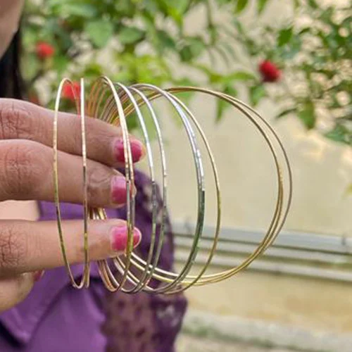 18KT Gold 18 Thin Bangles | Stylish and Elegant Gold Bangles
