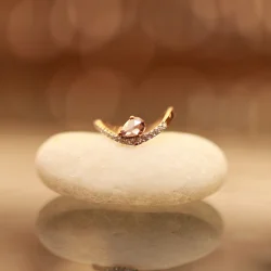 18KT Gold Rose Halo –  Accent Ring
