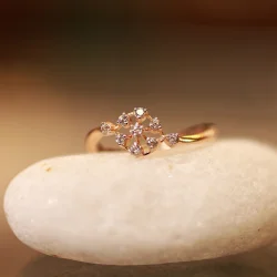 18KT Gold Celestia Bloom -Floral Diamond Ring