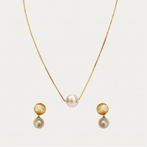 22KT Gold Pearl Chain and Ear-tops
