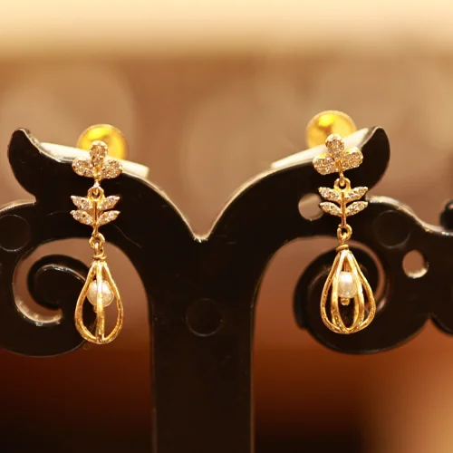 22KT Gold Elara Leaf Drop Earrings 22KT Gold Elara Leaf Drop Earrings