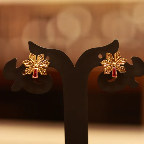 22KT Gold Starflare Petal Studs