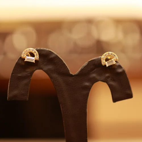 22KT Gold Aurora Arch Stud Earrings 22KT Gold Aurora Arch Stud Earrings