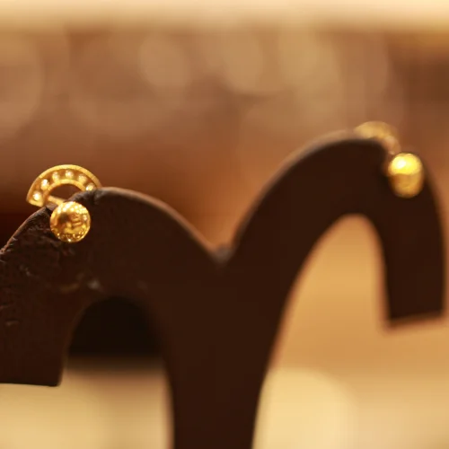 22KT Gold Aurora Arch Stud Earrings