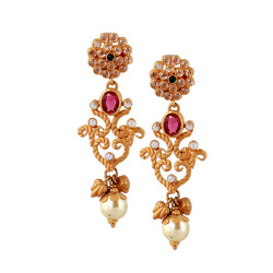 22KT Gold Necklace and Ear Tops
 22KT Gold Necklace and Ear Tops