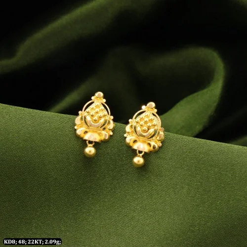 Gold Bridal Earrings | Best Gold Earring Designs From Kalyan Jewellers