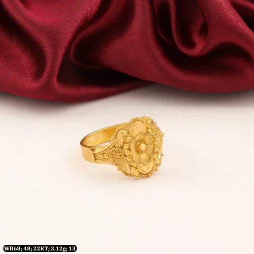 Daisy Ring - 14k Gold flower ring – Leah Hollrock